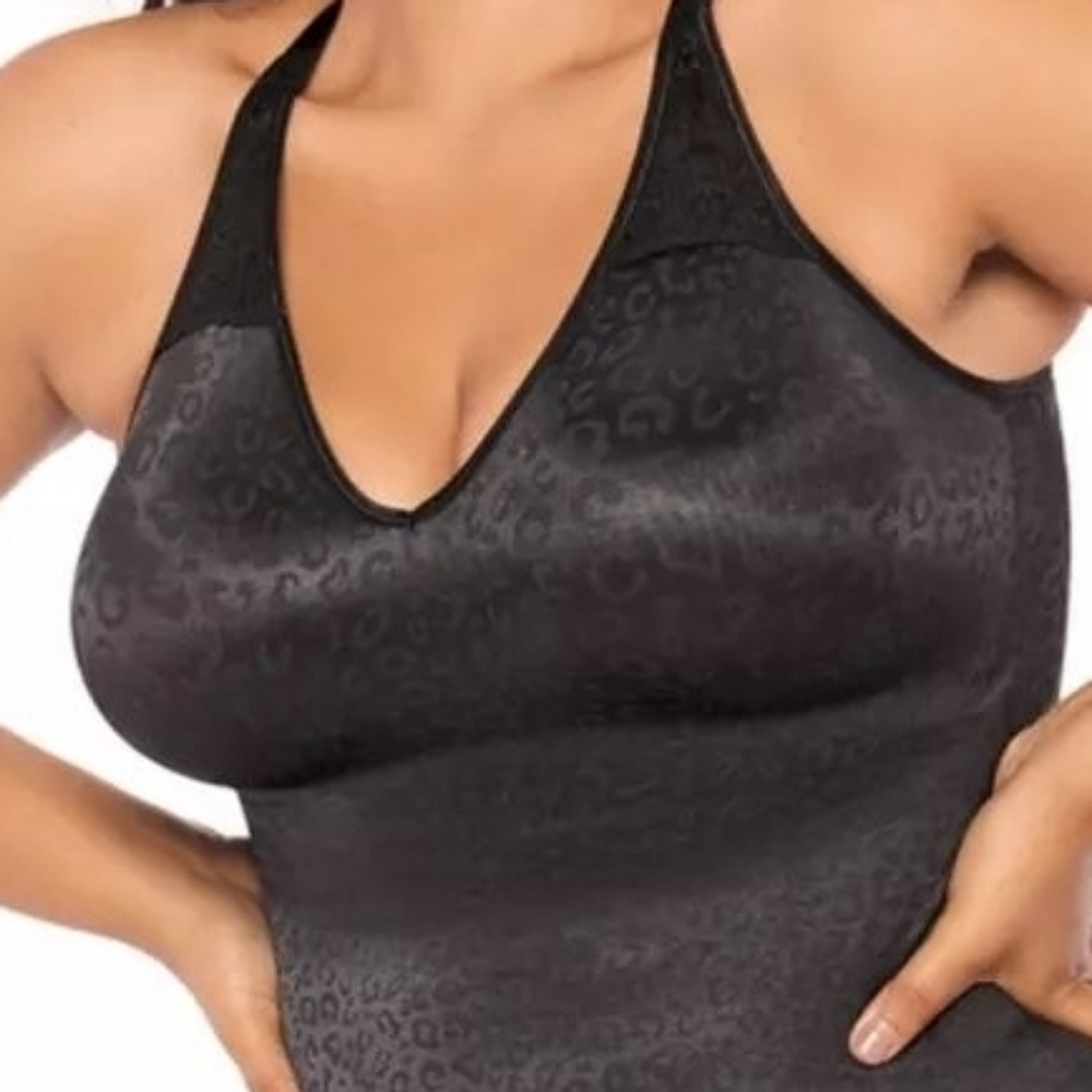 🆕️ size 42 Pin-Up Cami Ruby Ribbon Tonal Black Cheetah